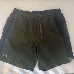 Under Armour Athletic Green and Black Shorts Lightweight Sweat-Wicking